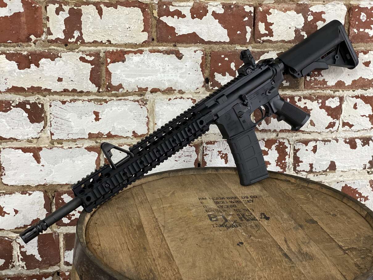 Colt CR6920 M4 5.56 16.1 Carbine with Centurion Rail