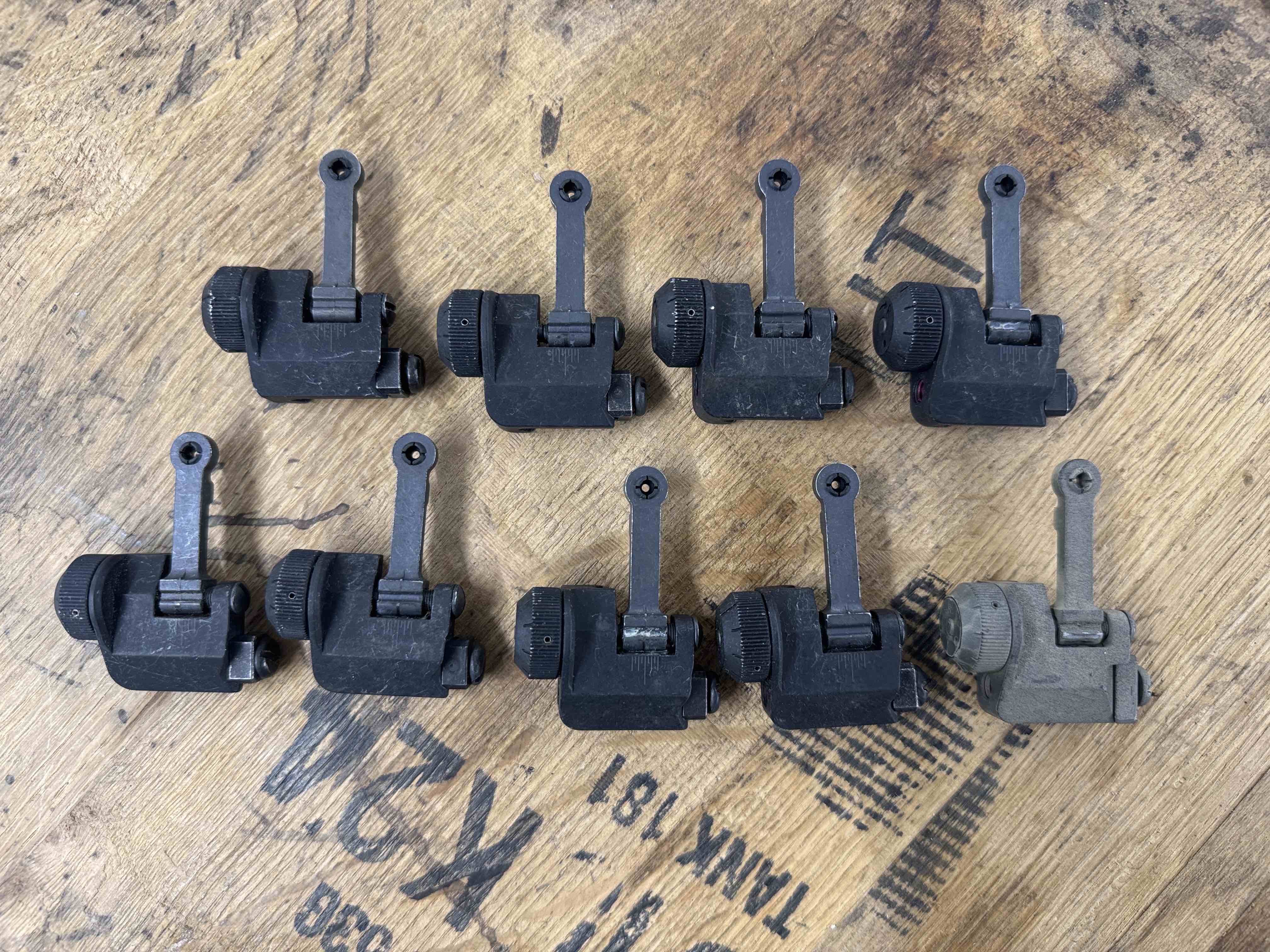 Knight's Armament Folding Rear Sight 300 meter (SURPLUS)