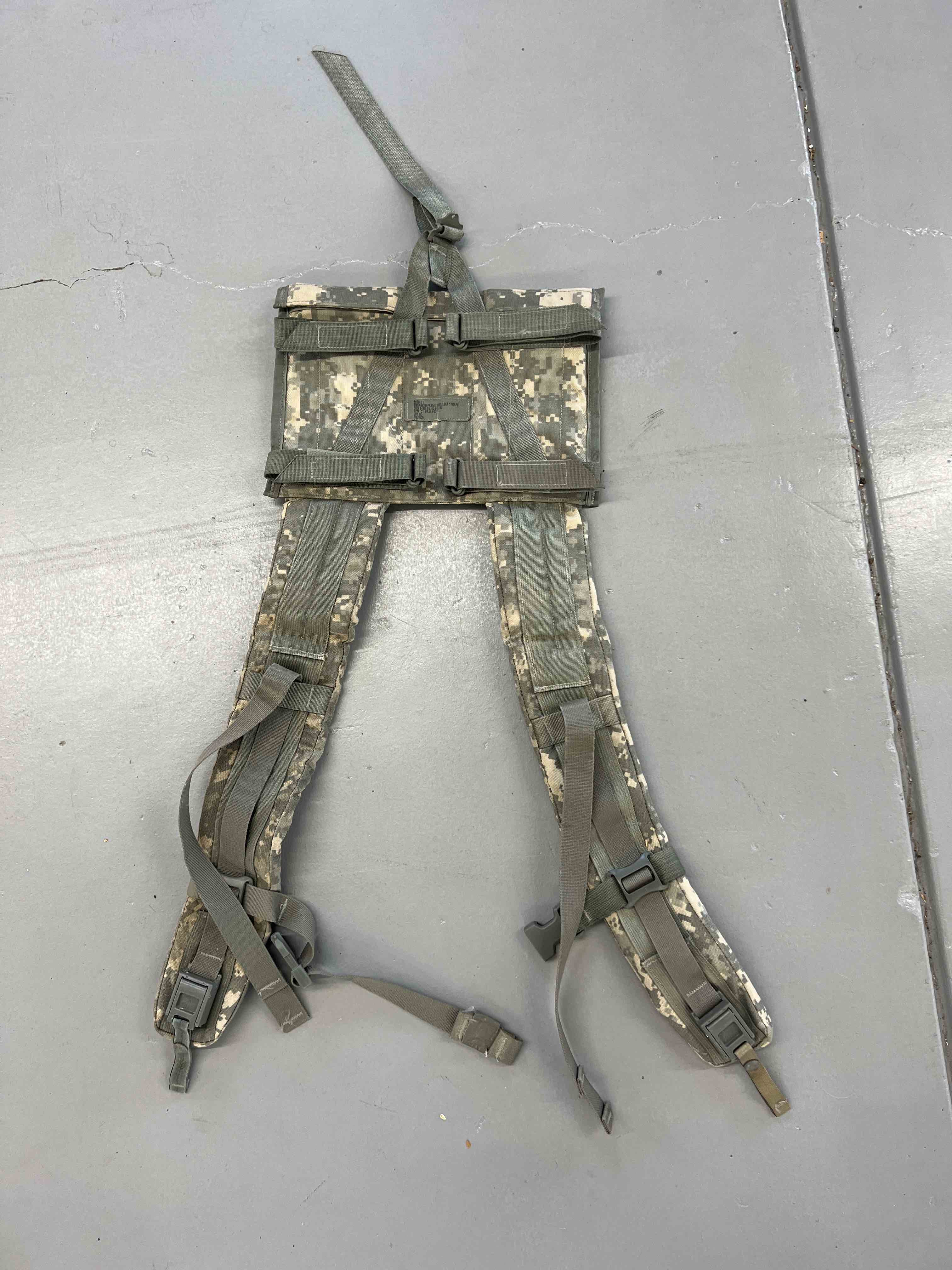 MOLLE Rucksack Shoulder Straps NSN 8465-01-524-7240 ACU (UCP) Pattern